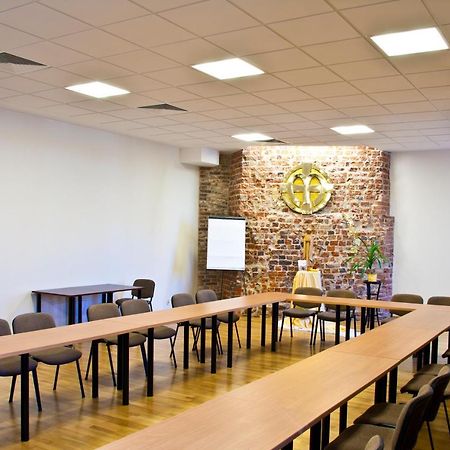 Dom Notre Dame Bed & Breakfast Wroclaw Luaran gambar