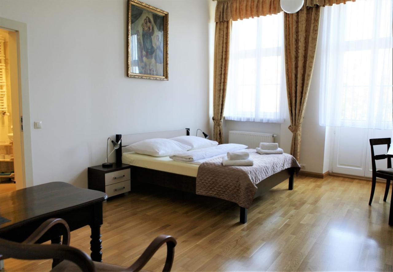 Dom Notre Dame Bed & Breakfast Wroclaw Luaran gambar