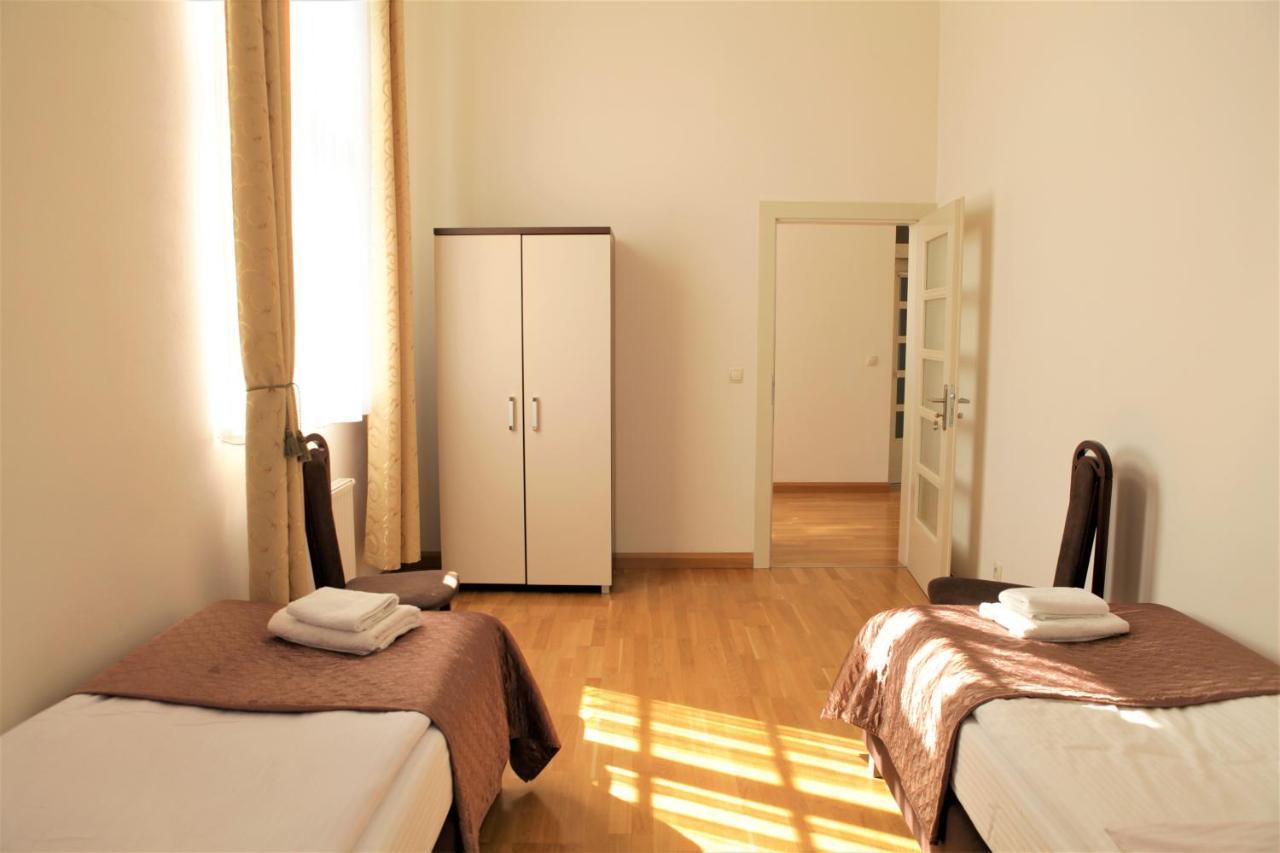 Dom Notre Dame Bed & Breakfast Wroclaw Luaran gambar
