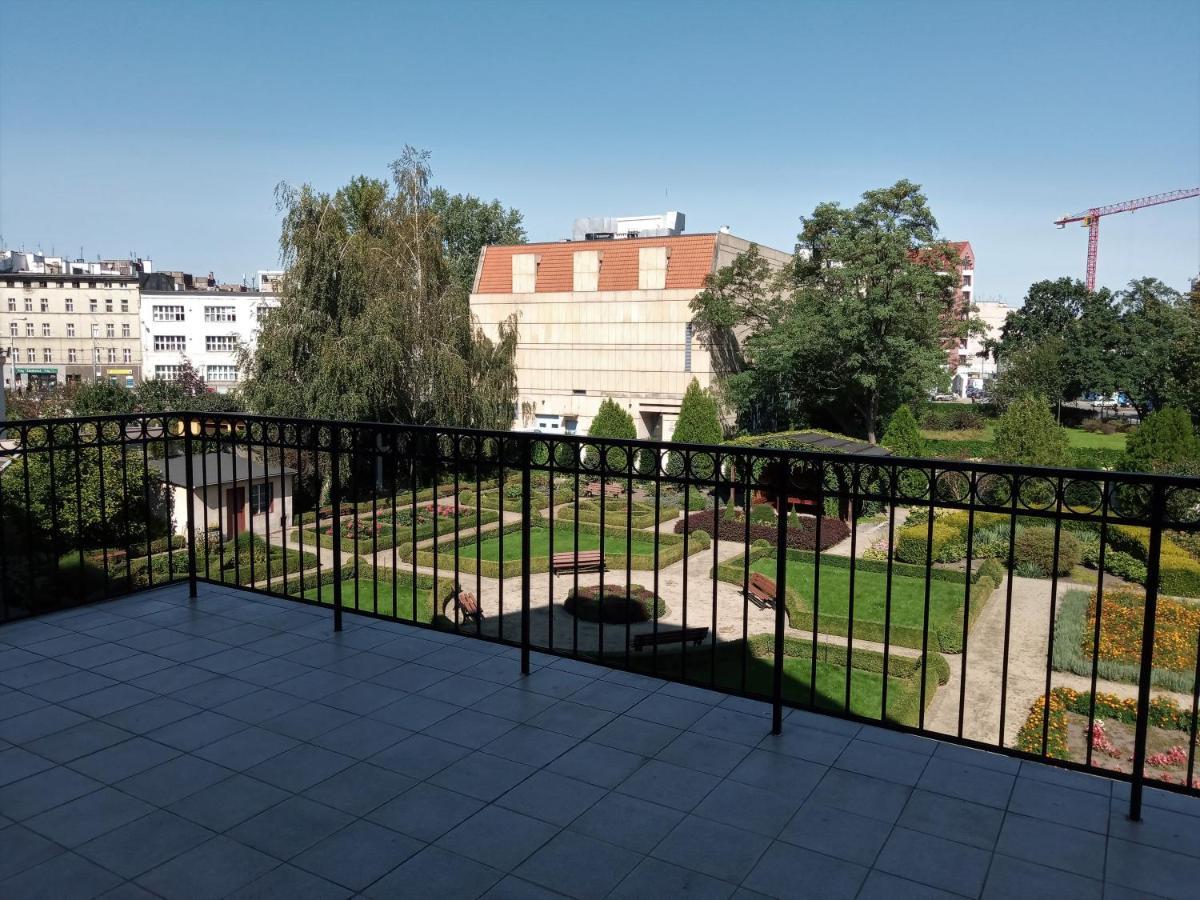 Dom Notre Dame Bed & Breakfast Wroclaw Luaran gambar